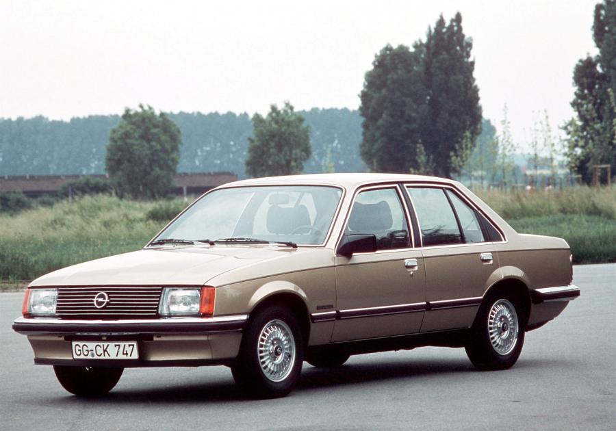  Opel Rekord 1977 года  (фото 2 из 17)